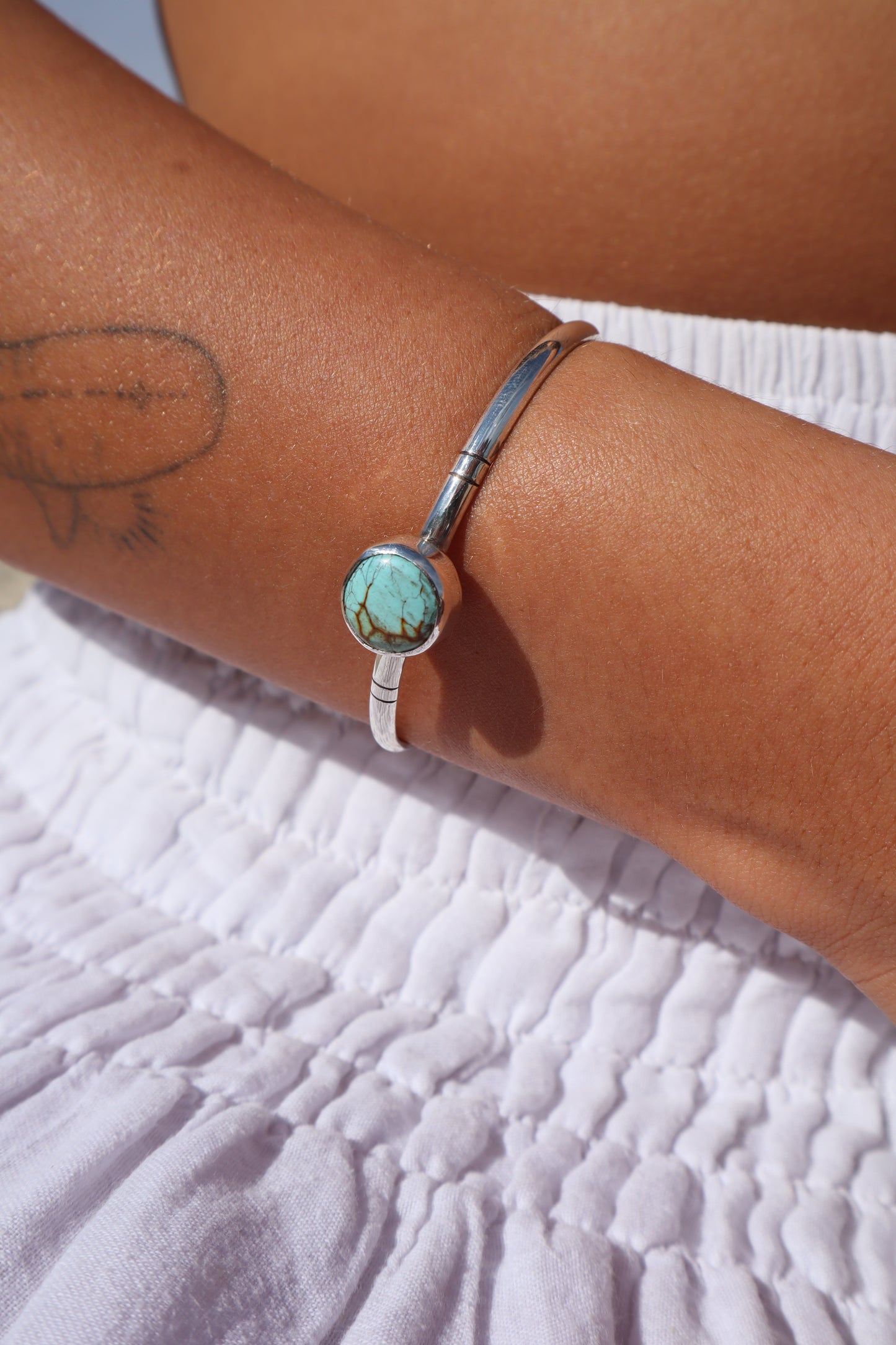 Hubei Turquoise Wanderer Cuff