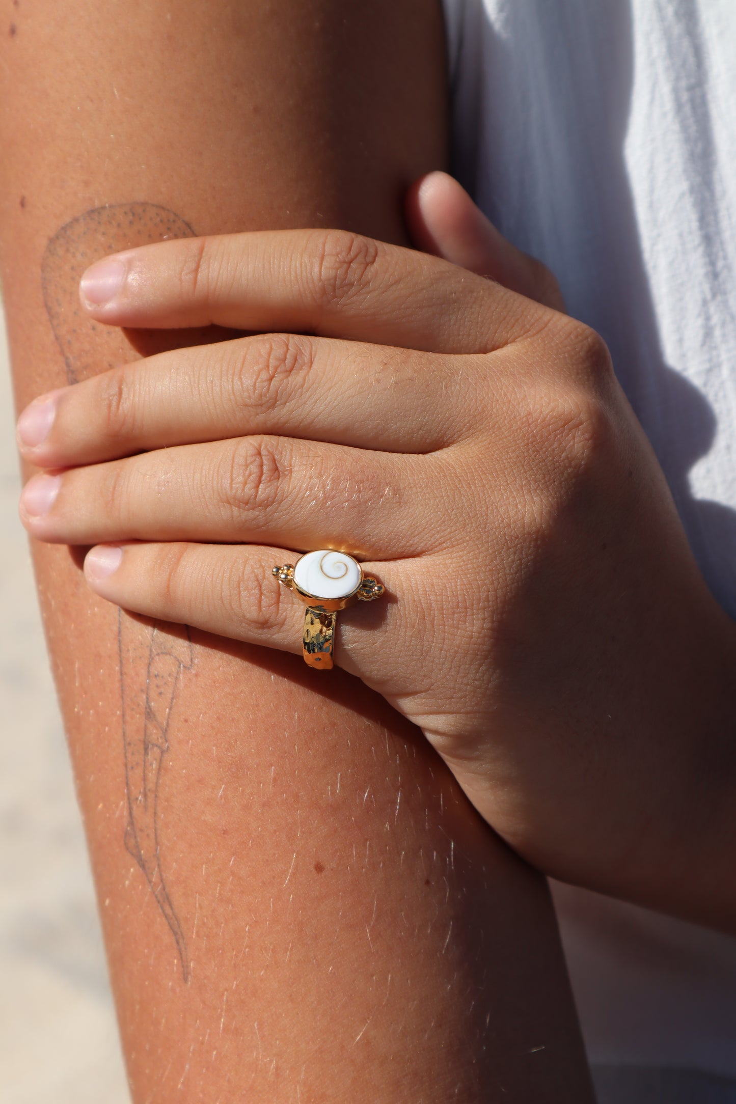 Operculum Angel Ring