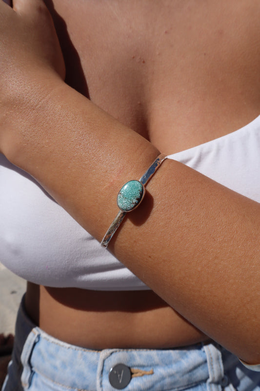 Hubei Turquoise Wanderer Cuff