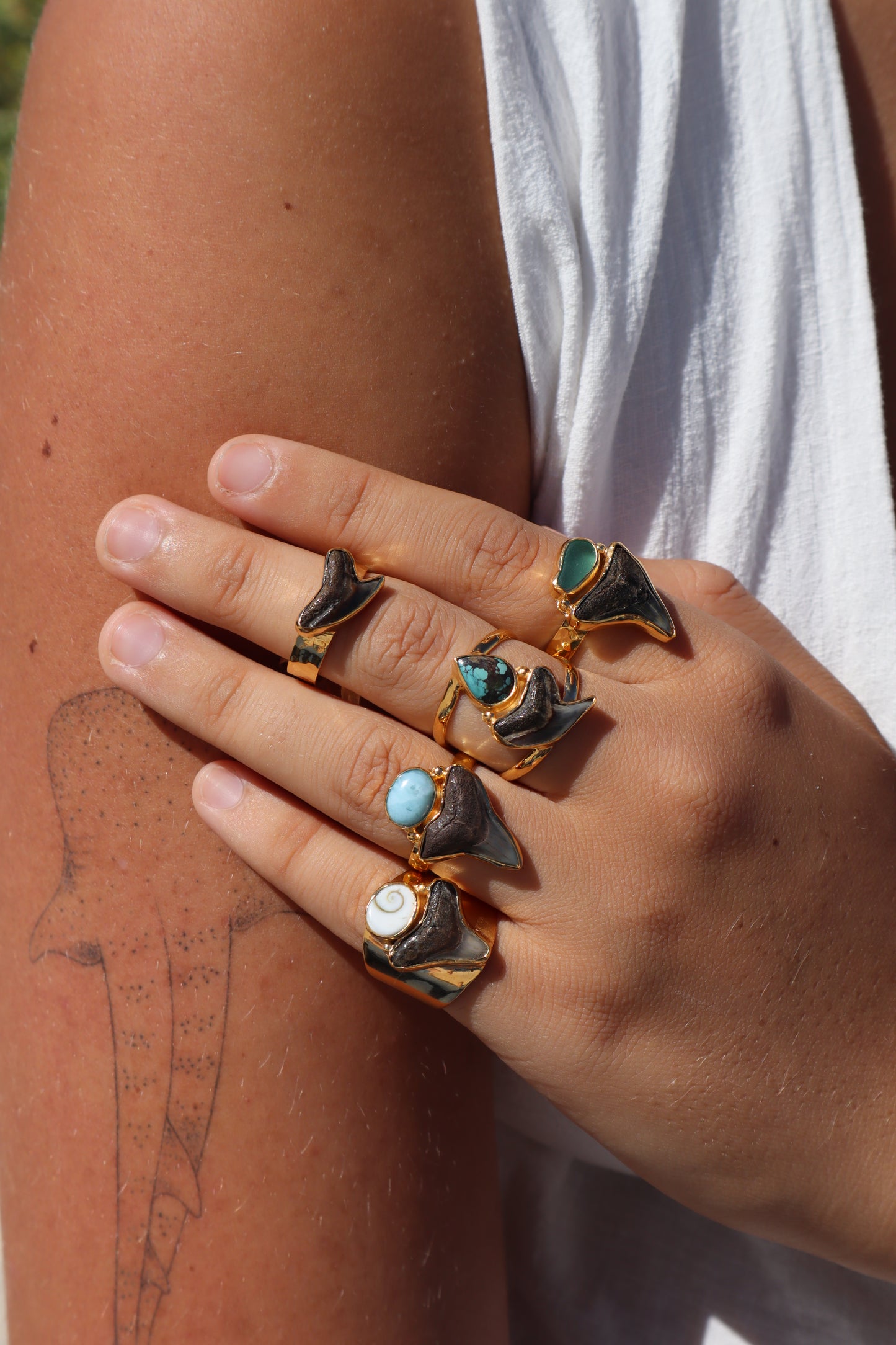 Fossilised Shark Tooth x Larimar Ring SIZE 7 - N 1/2