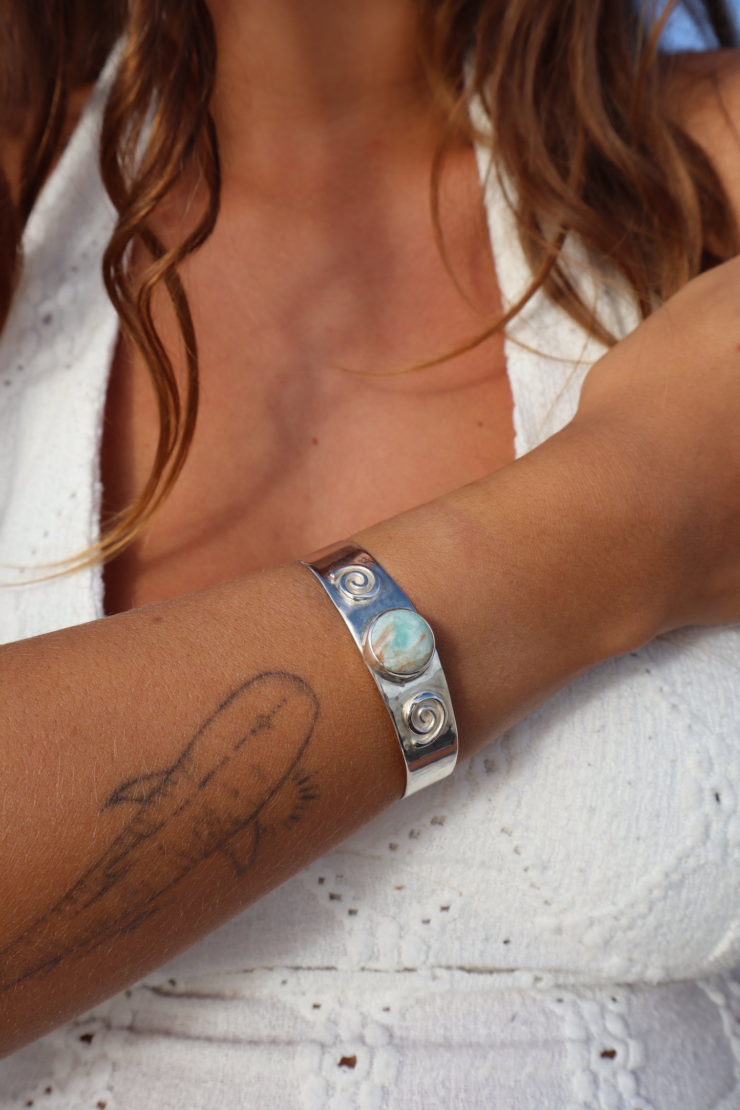 Spiral Caribbean Calcite Marella Cuff