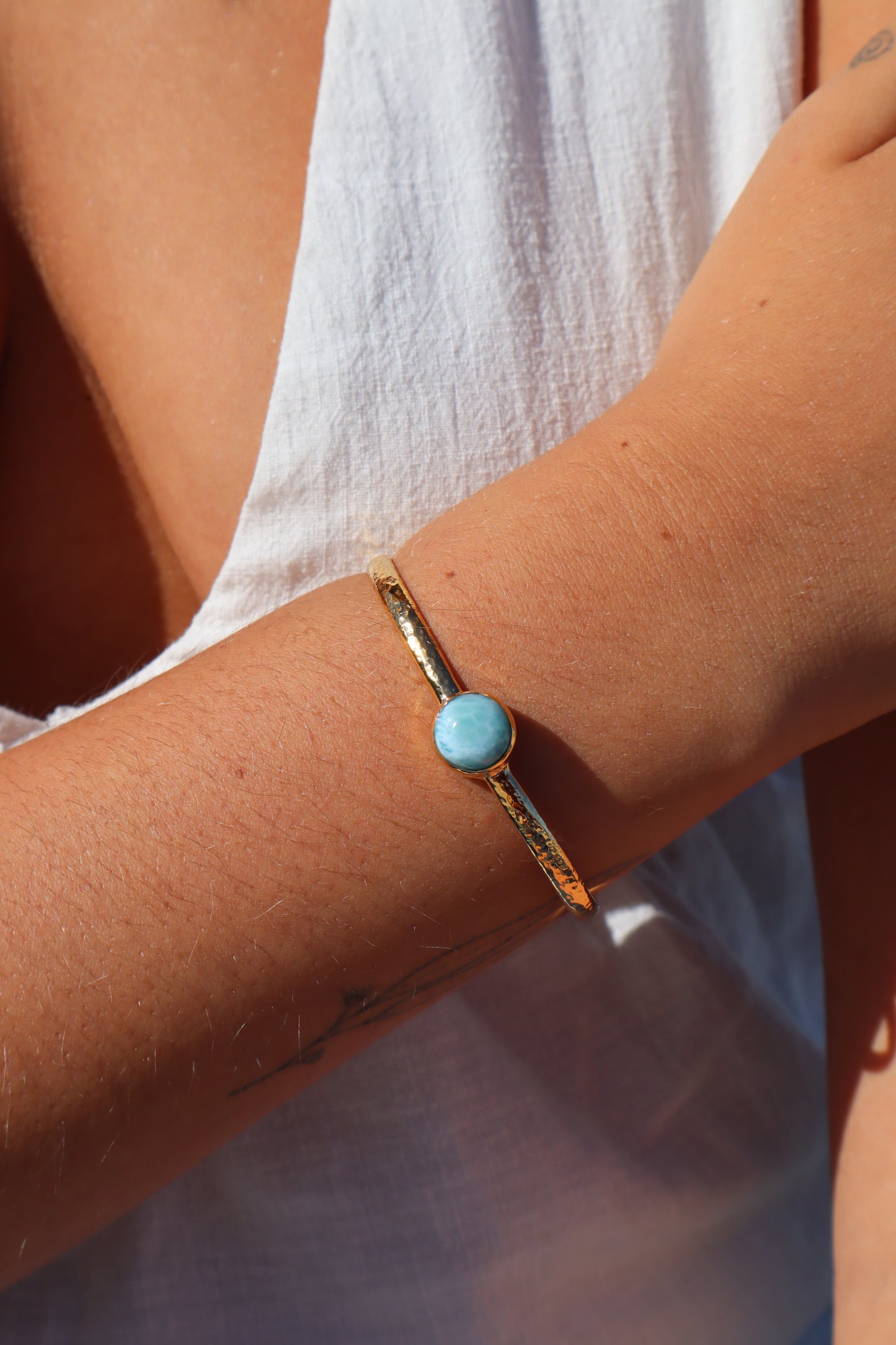 Larimar Wanderer Cuff