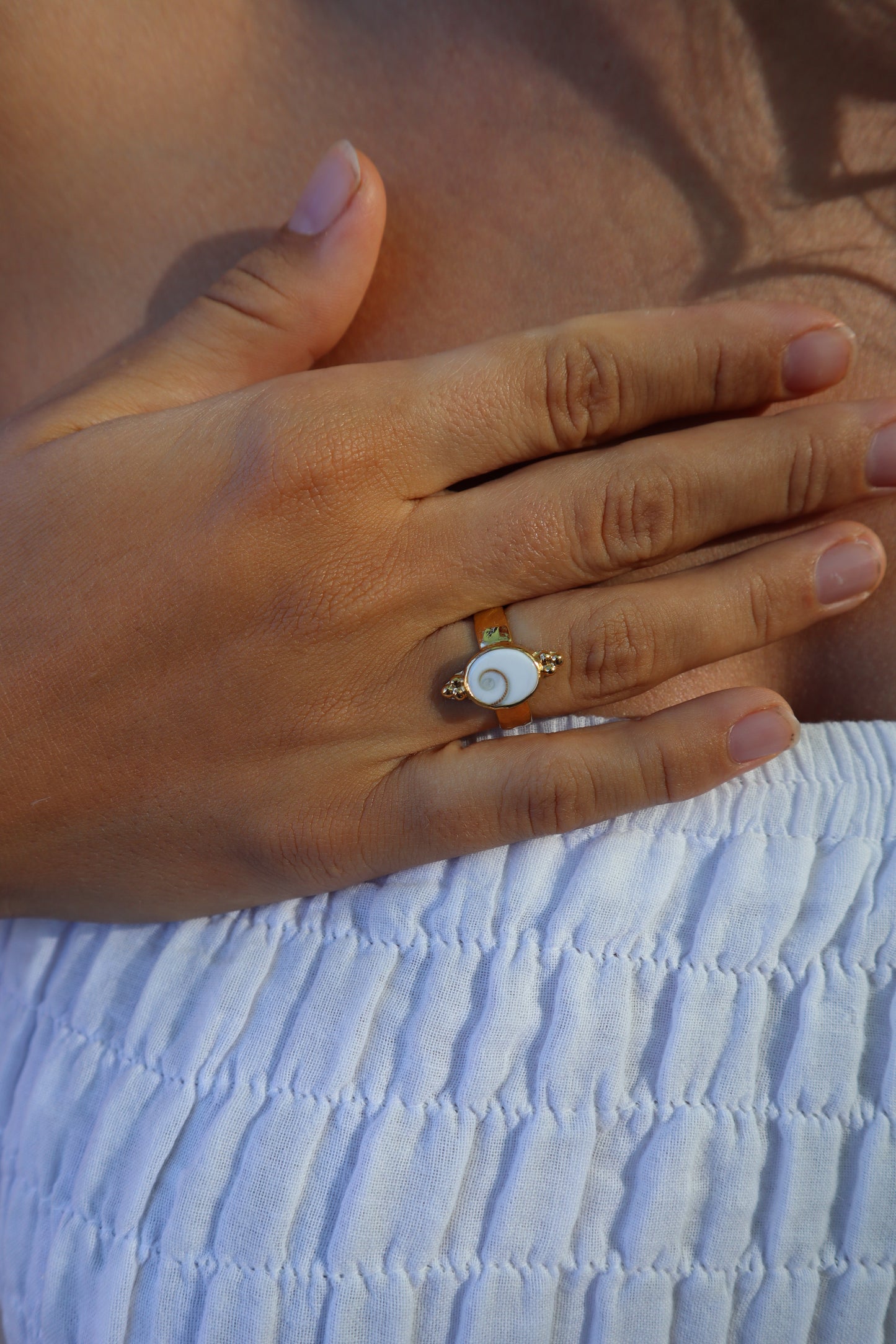 Operculum Angel Ring