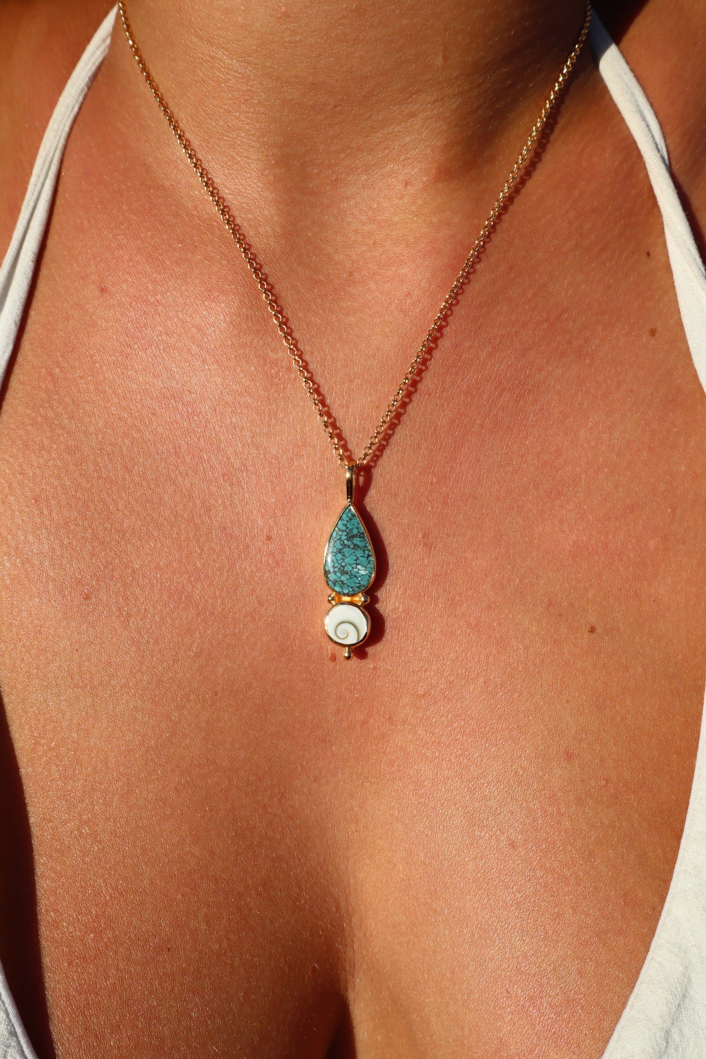 Turquoise x Operculum Pendant
