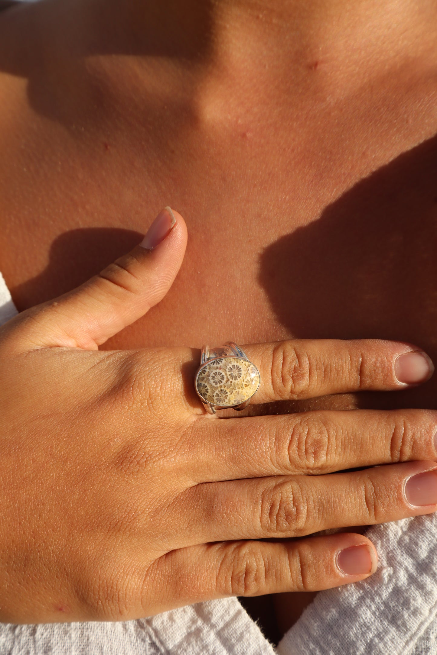 Chunky Coral Ring SIZE R 1/2 - 9