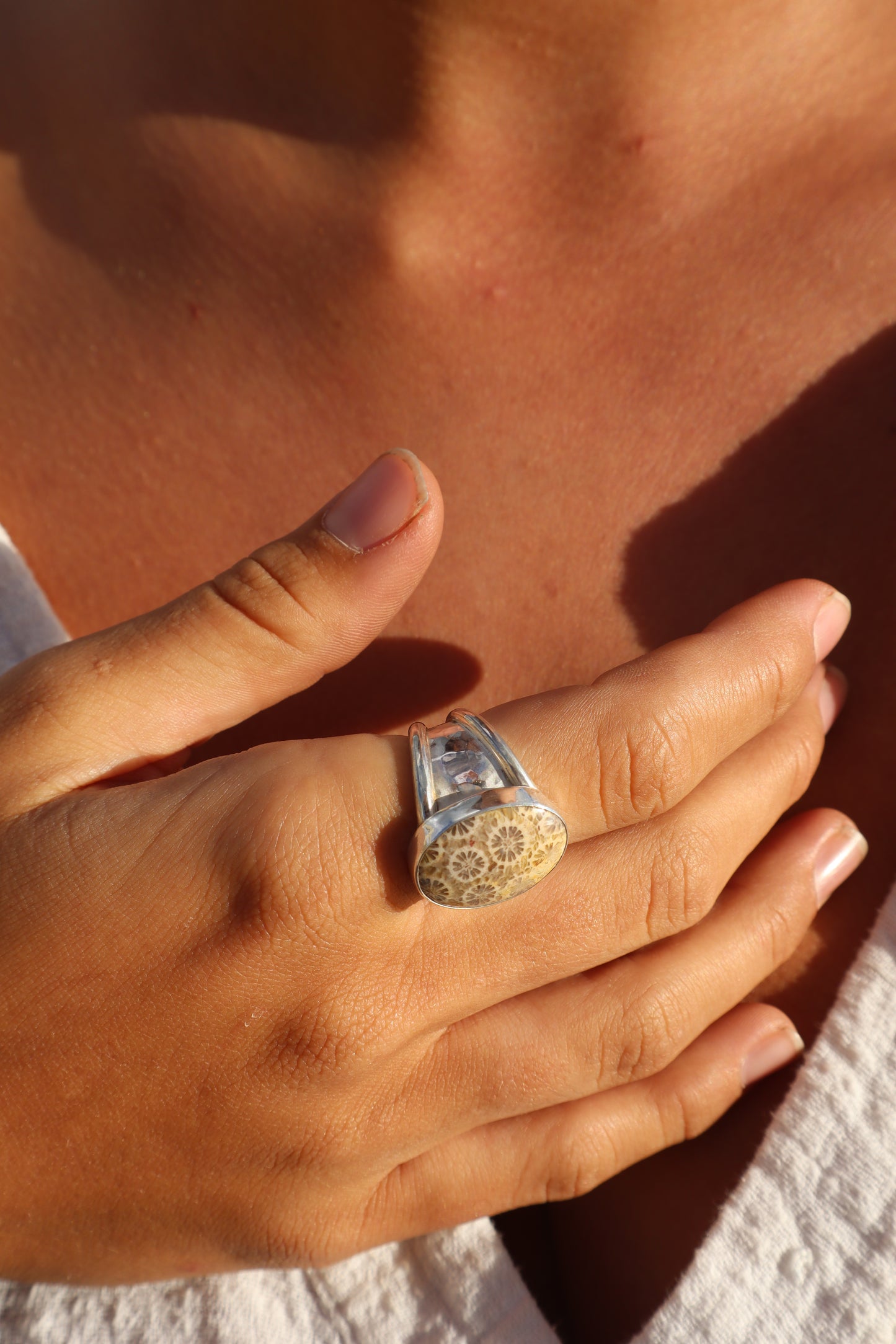 Chunky Coral Ring SIZE R 1/2 - 9