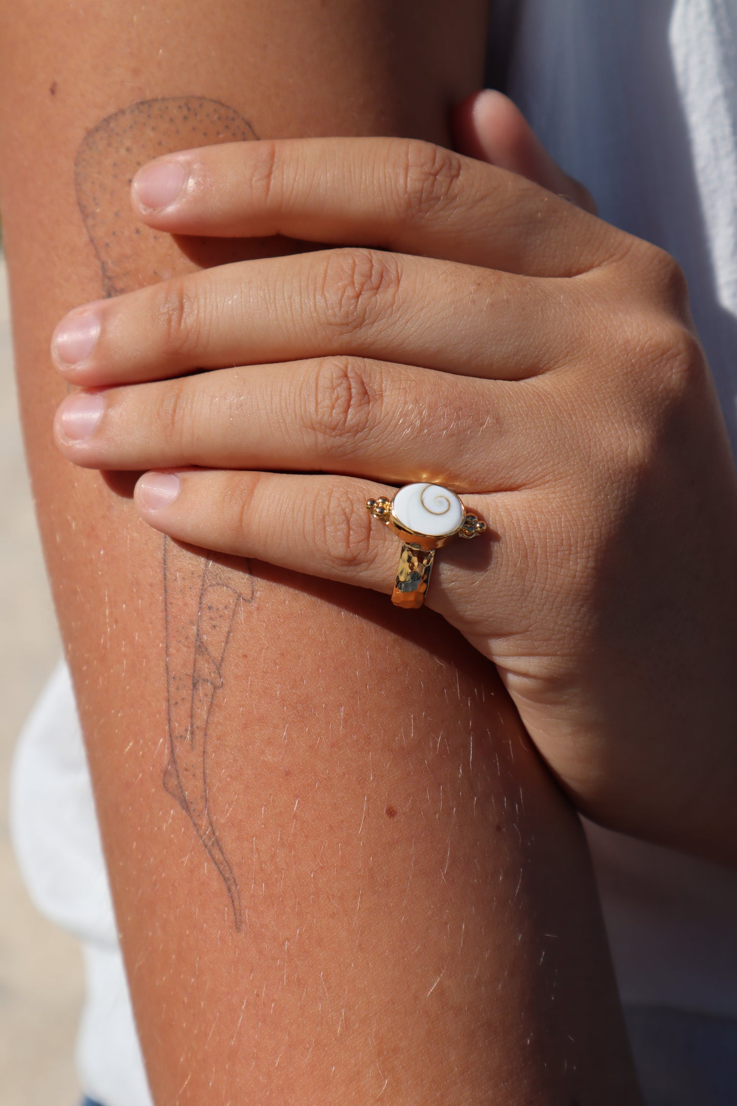 Operculum Angel Ring