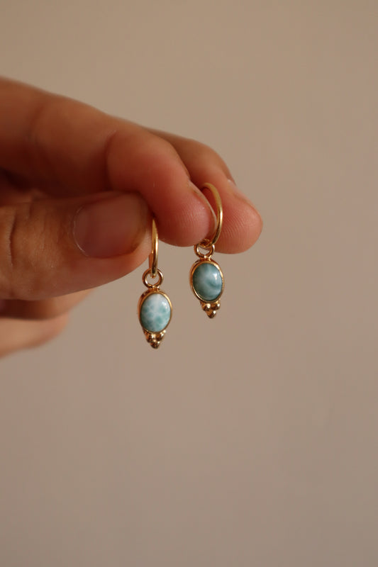 Larimar Huggies