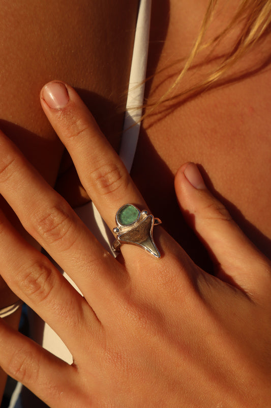 Shark Tooth x Seaglass Ring SIZE U - 1O 1/4
