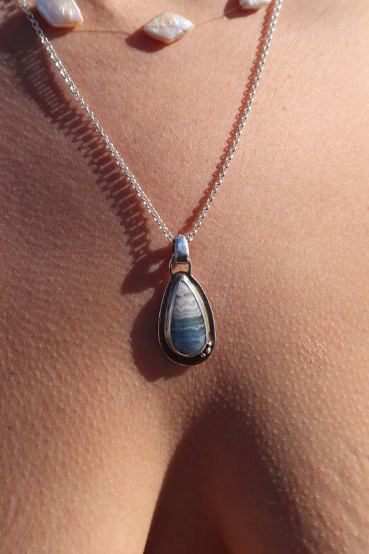 Blue Scheelite Shore Pendant