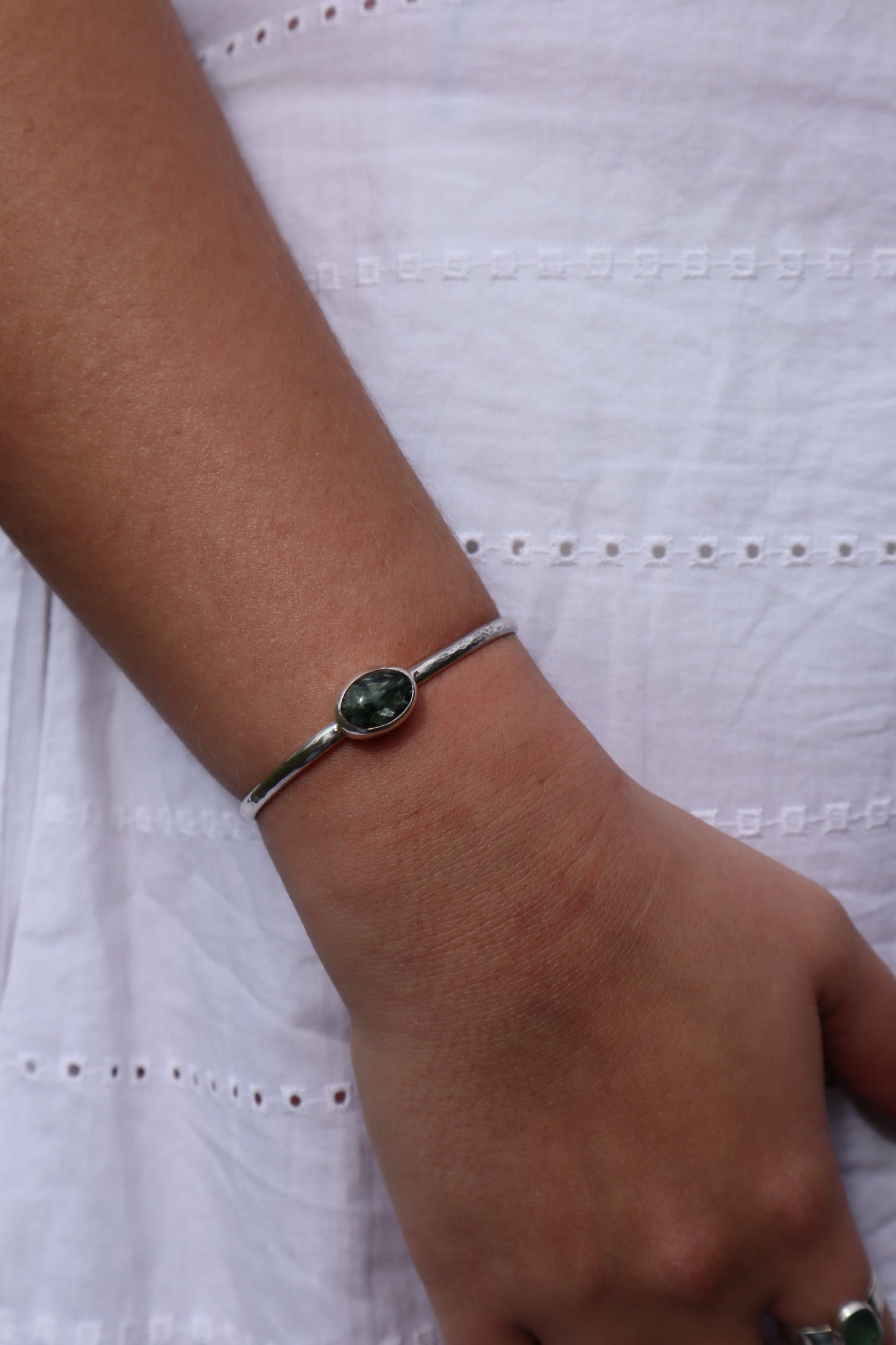 Seraphinite Wanderer Cuff