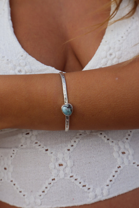 Hubei Turquoise Wanderer Cuff