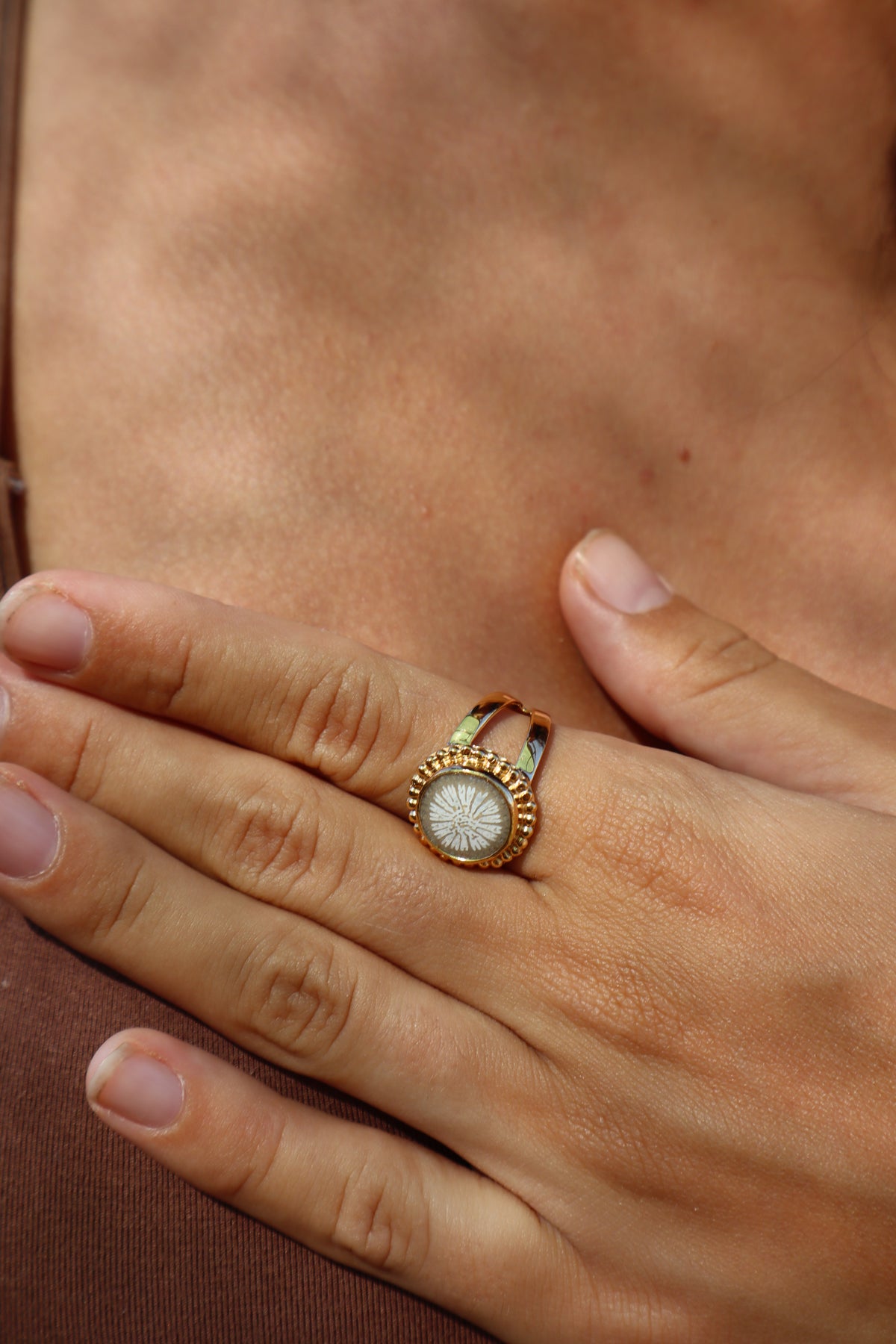 Fossilised Coral Daisy Ring SIZE 10
