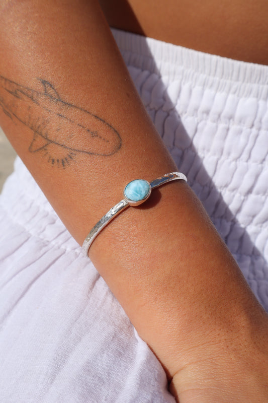 Larimar Wanderer Cuff
