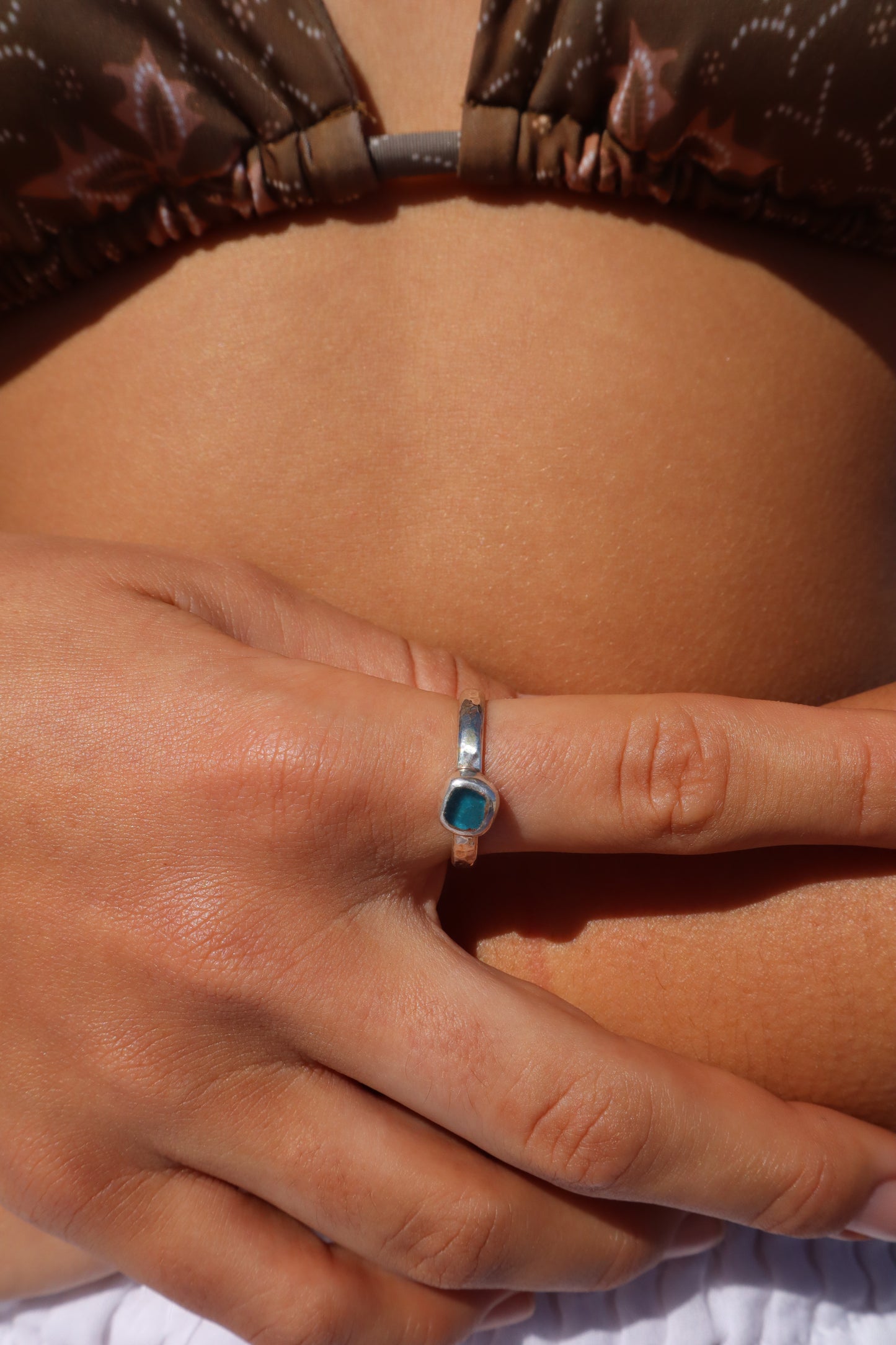 Dainty Blue Sea Glass Ring SIZE T - 9 3/4