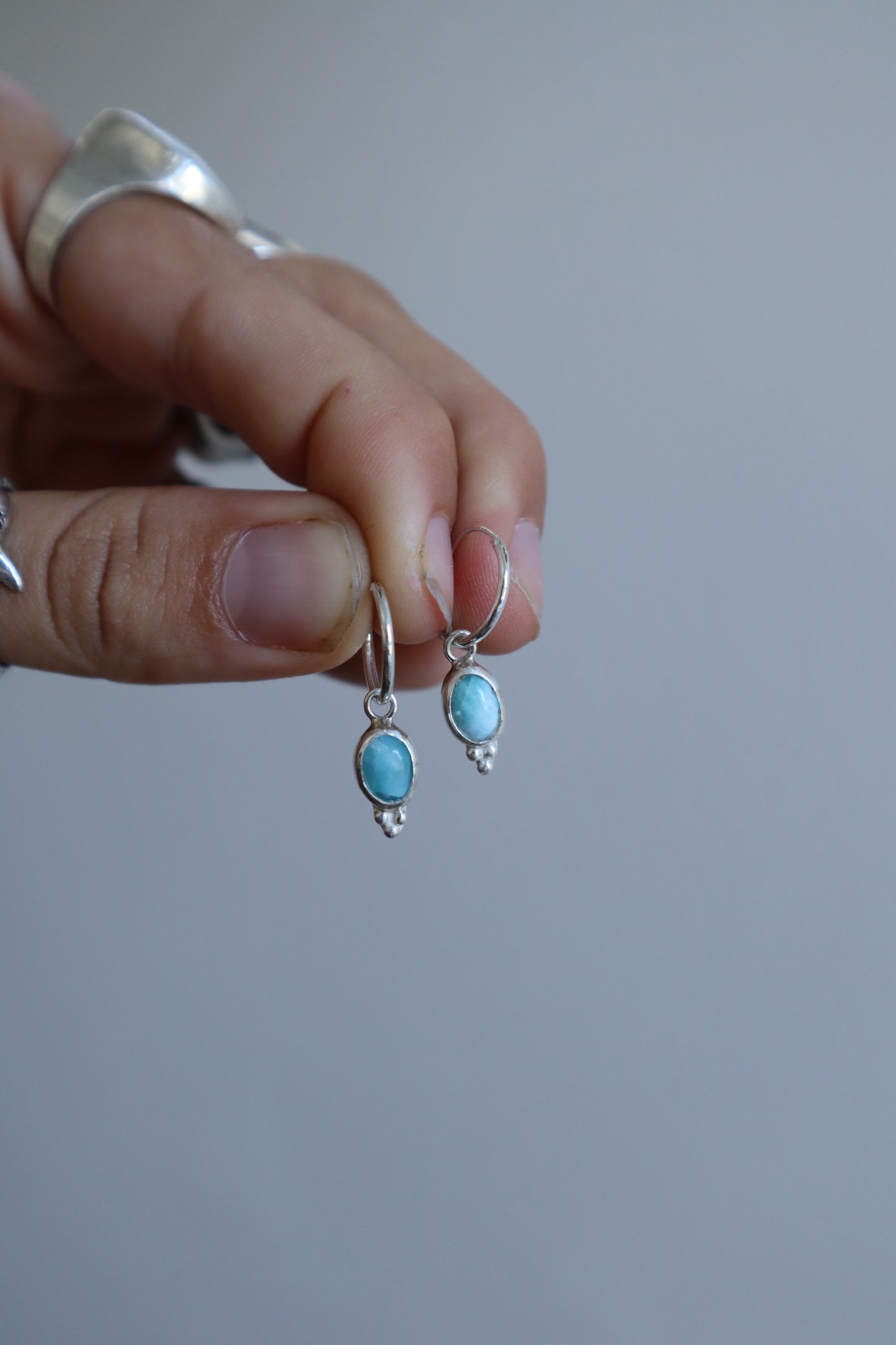 Larimar Huggies