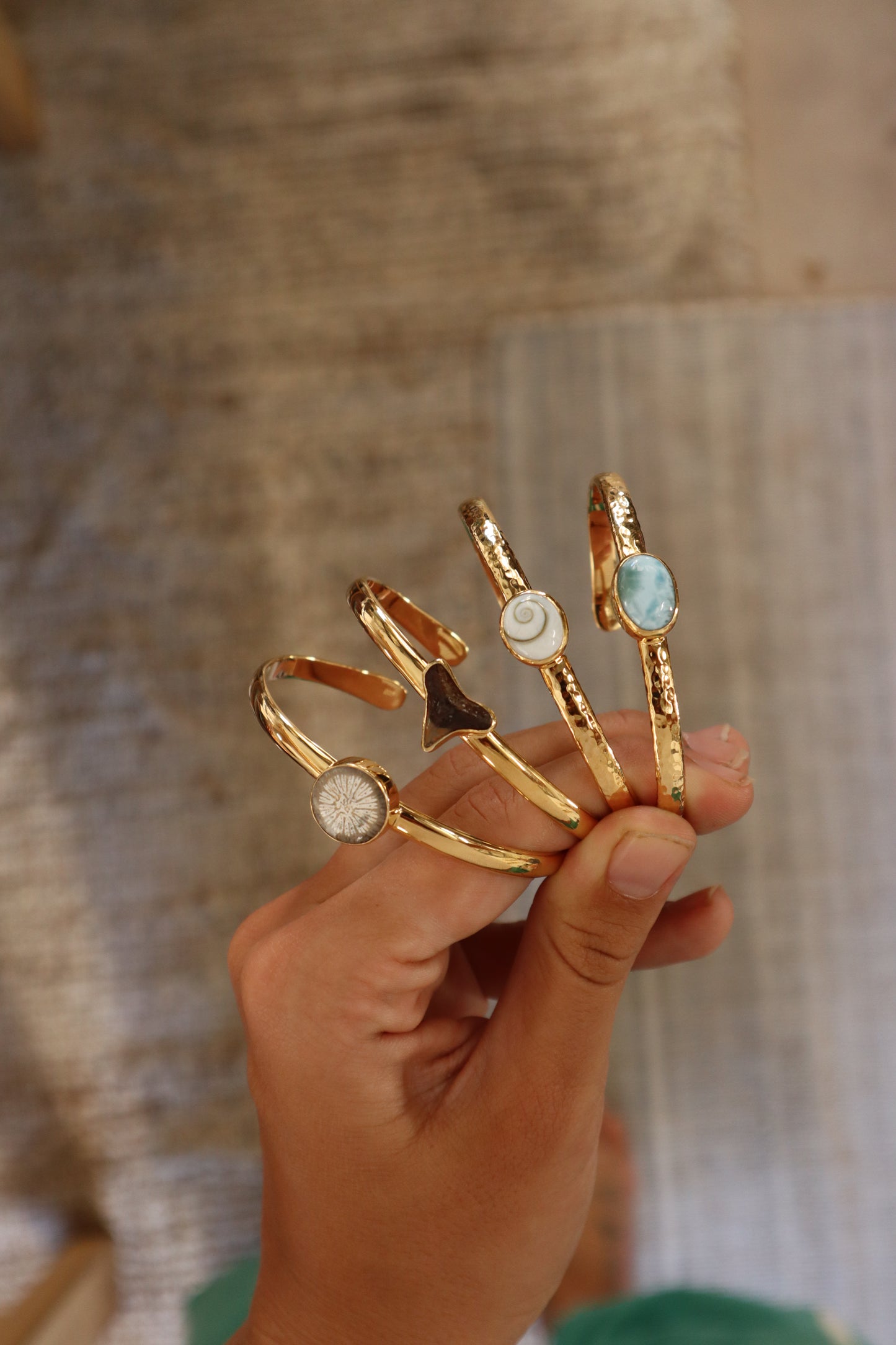Larimar Wanderer Cuff
