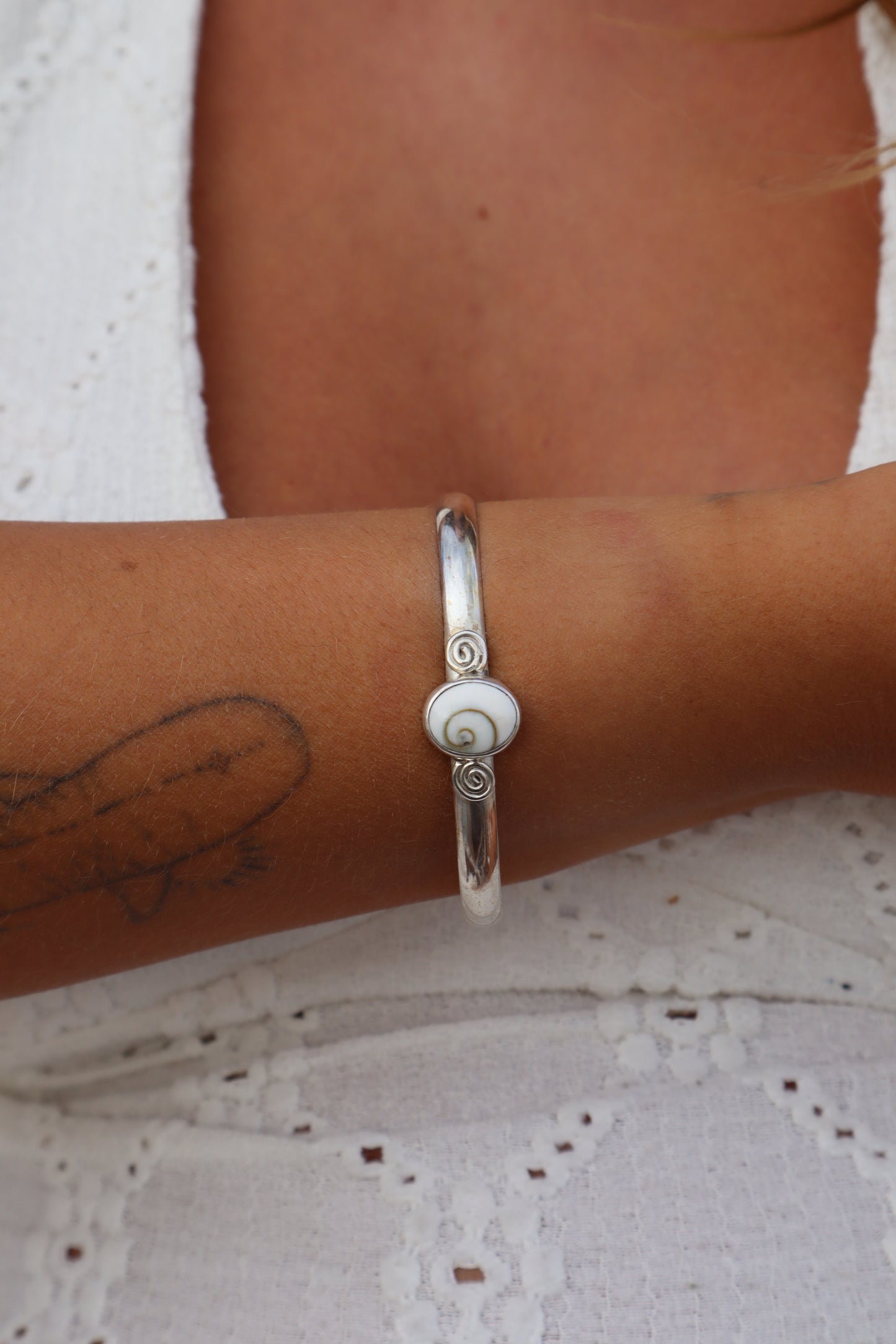 Spiral Operculum Wanderer Cuff