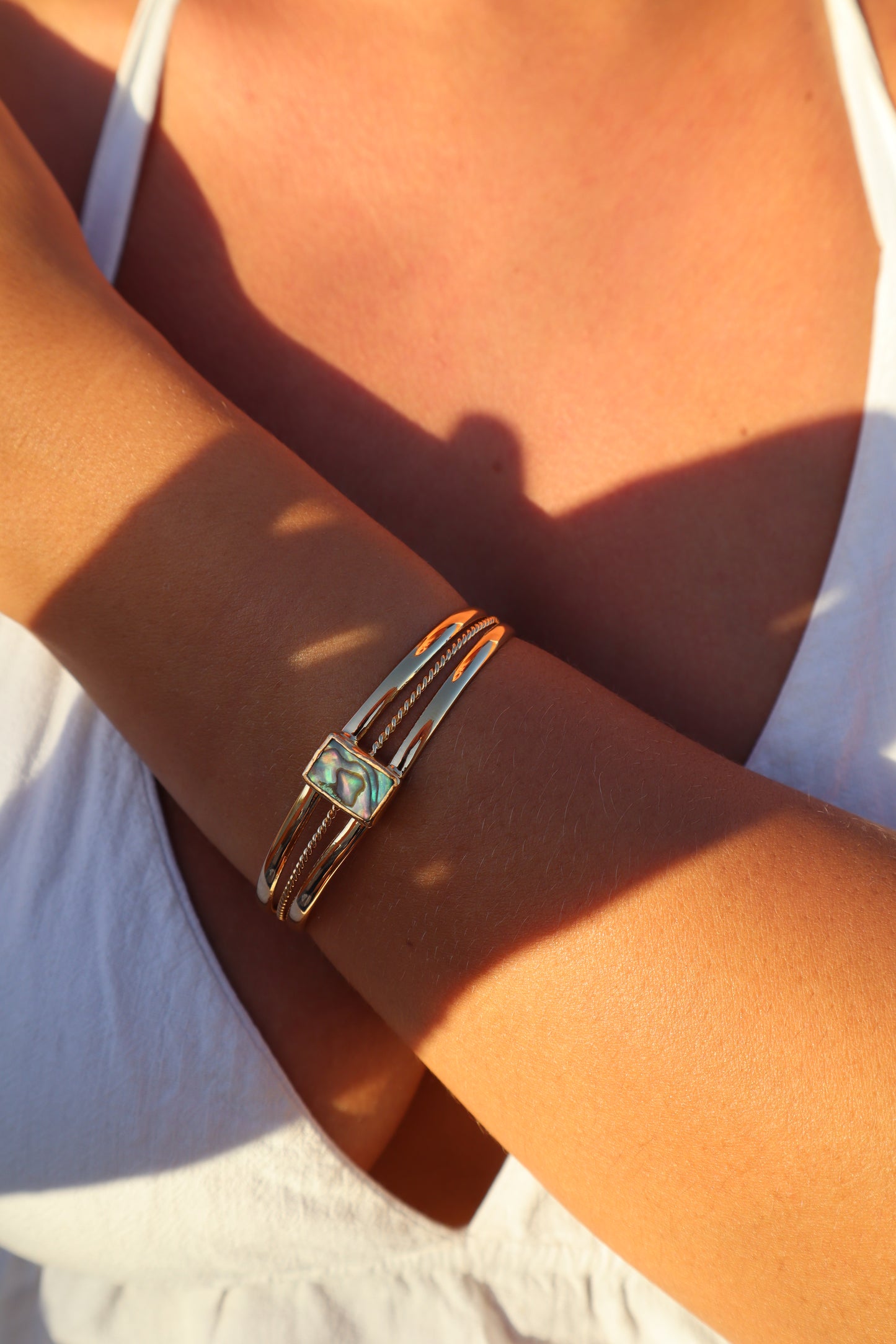 Twisted Abalone Tidal Cuff