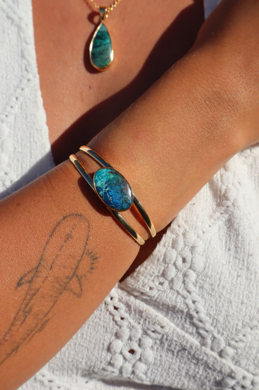 Shattuckite Tidal Cuff