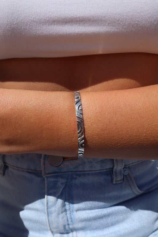 Waters Cuff