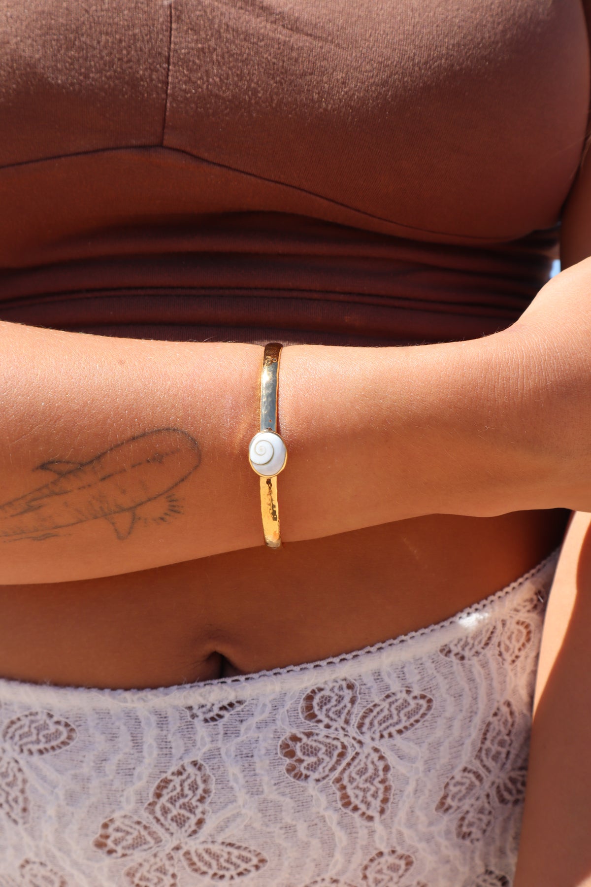 Operculum Wanderer Cuff