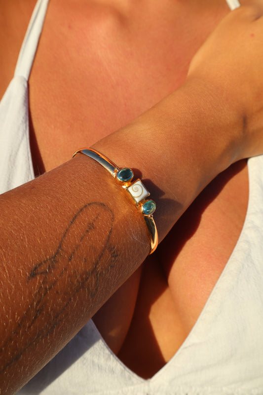 Apatite Reef Cuff