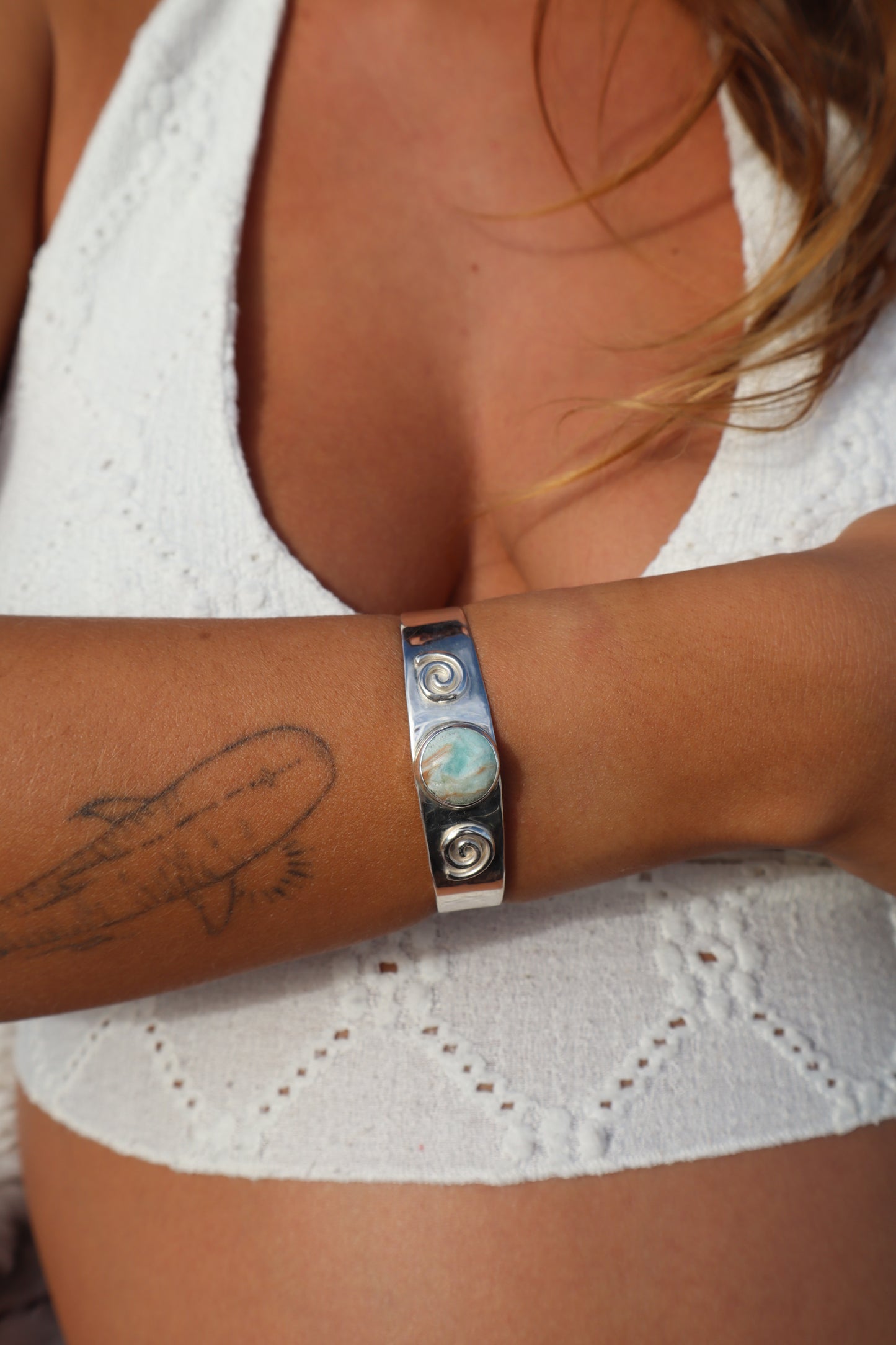 Spiral Caribbean Calcite Marella Cuff