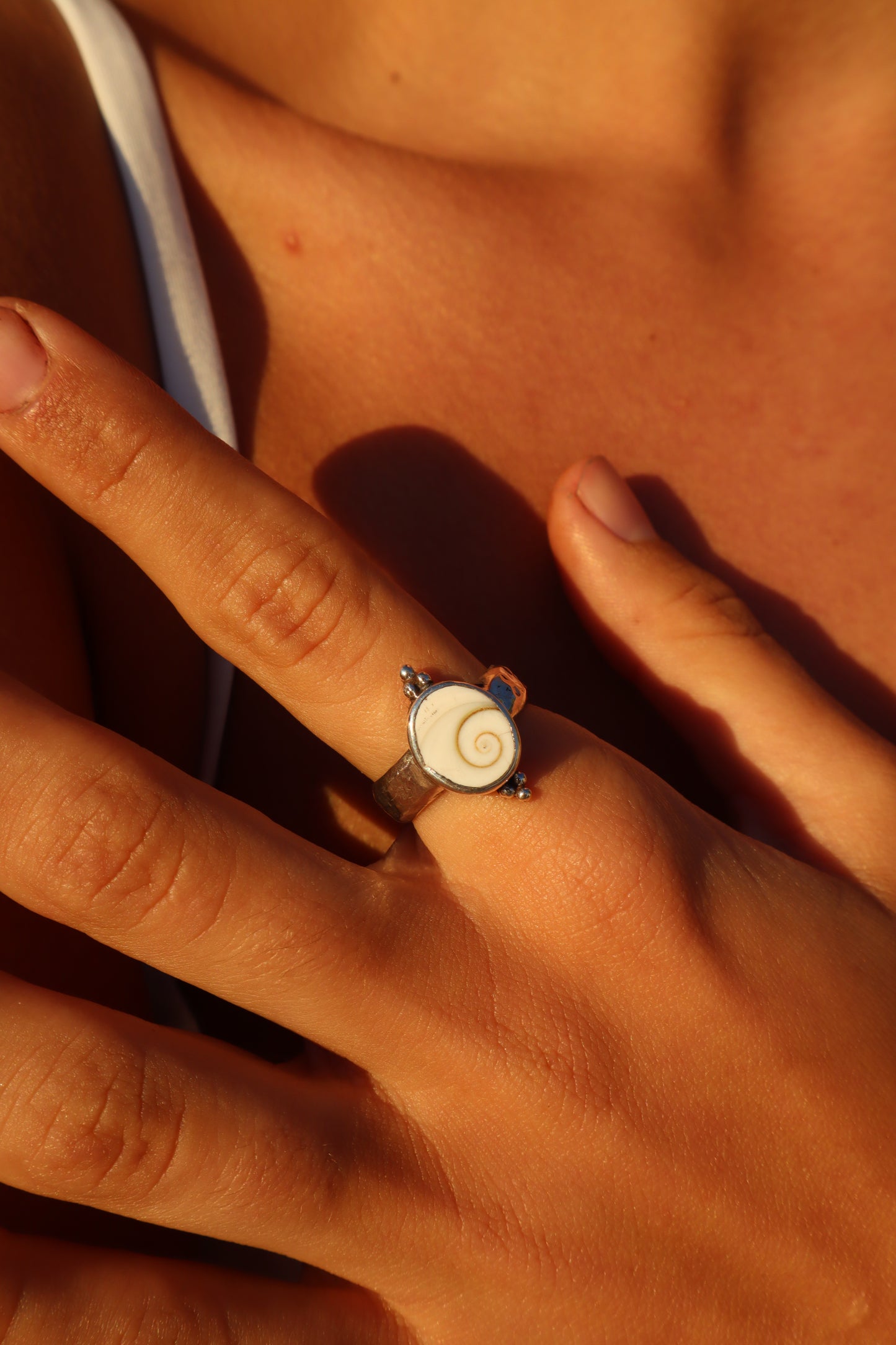 Operculum Angel Ring