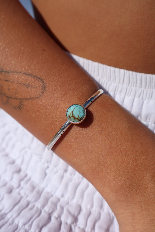 Hubei Turquoise Wanderer Cuff