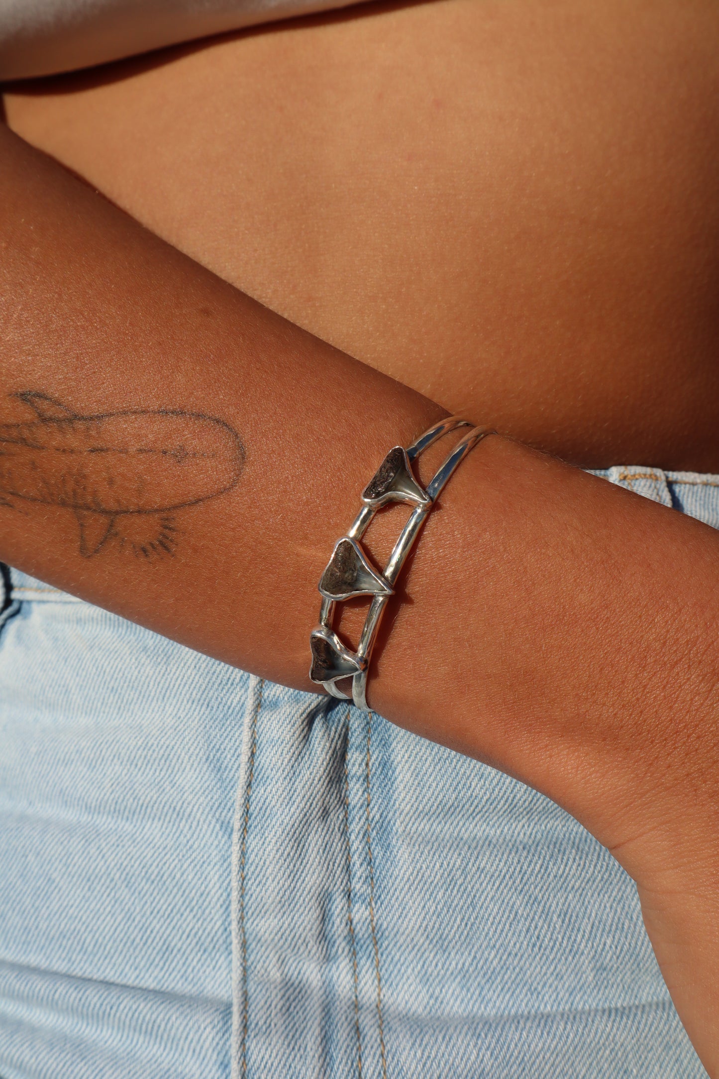 Shark Tooth Tidal Cuff