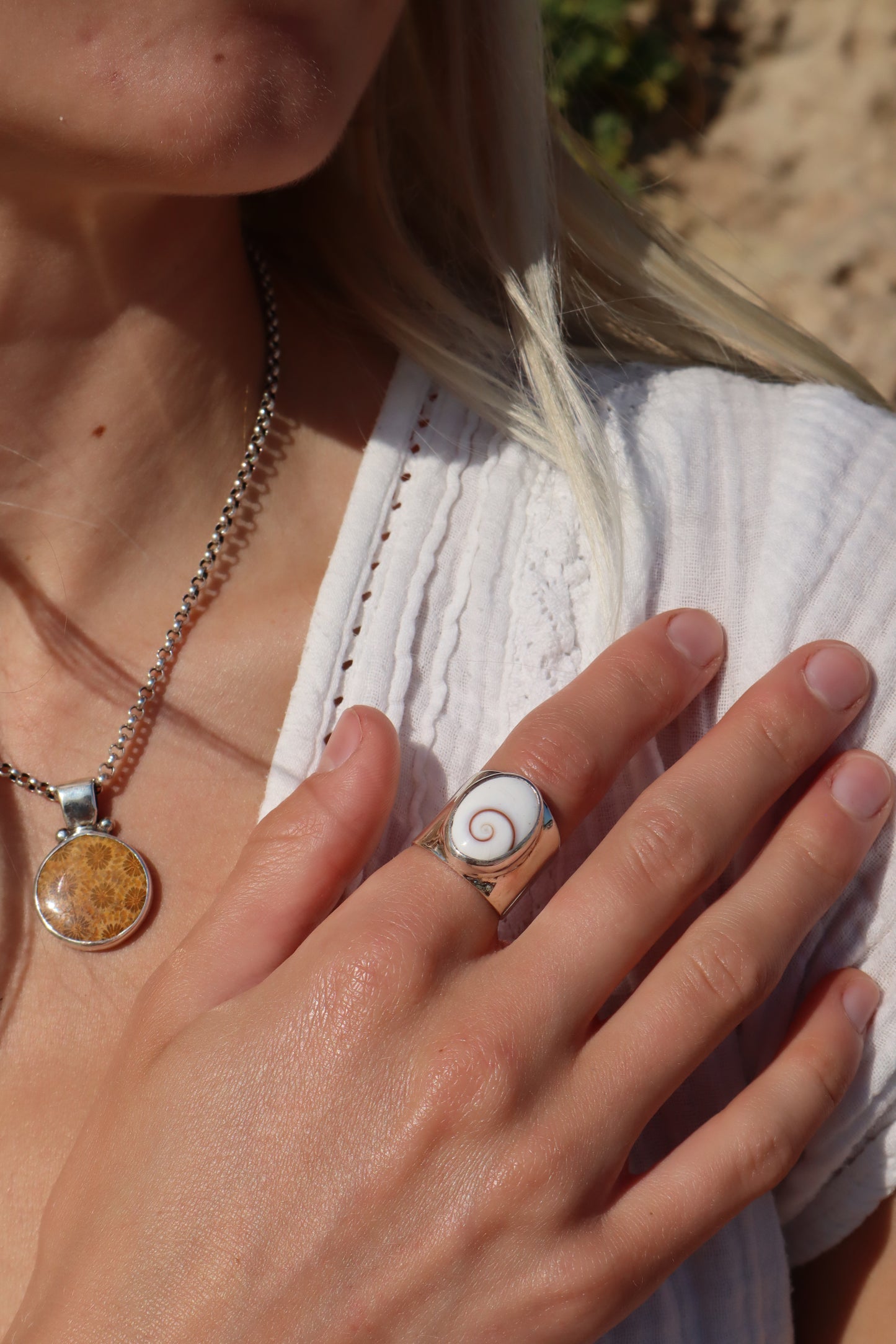 Chunky Operculum Ring SIZE N - 6 3/4