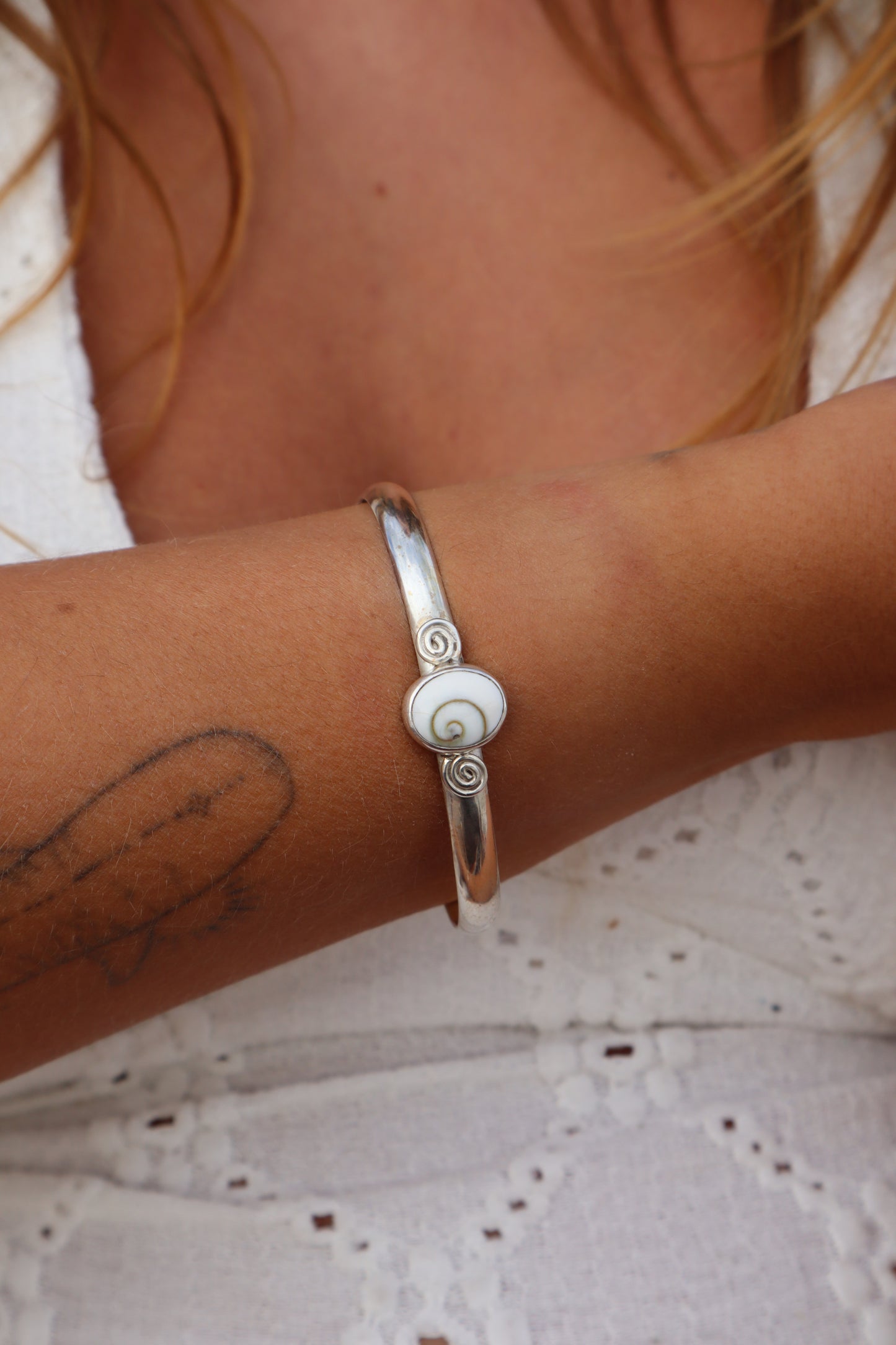 Spiral Operculum Wanderer Cuff