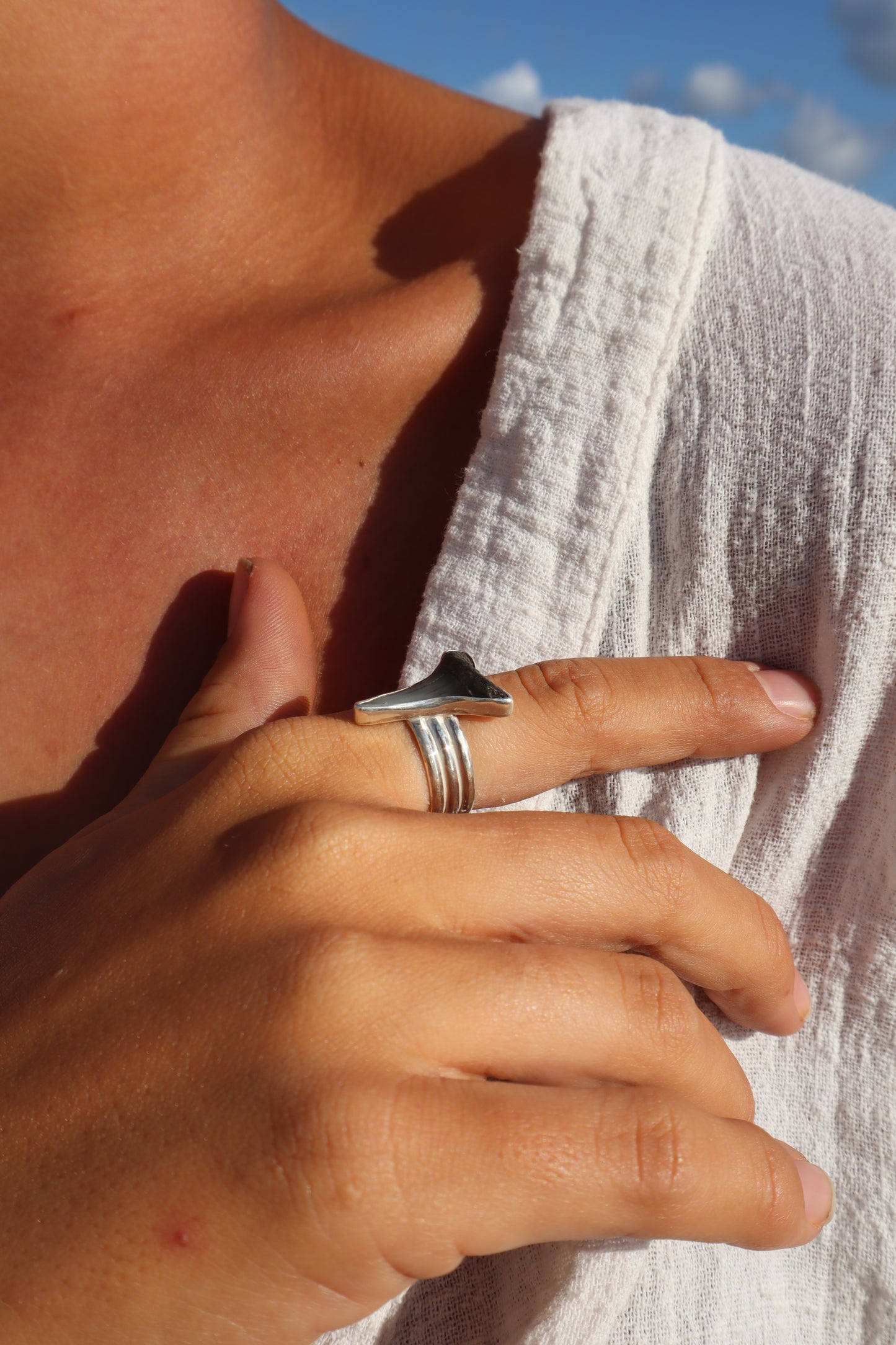 Shark Tooth Ring SIZE Q 1/2 - 8 1/2