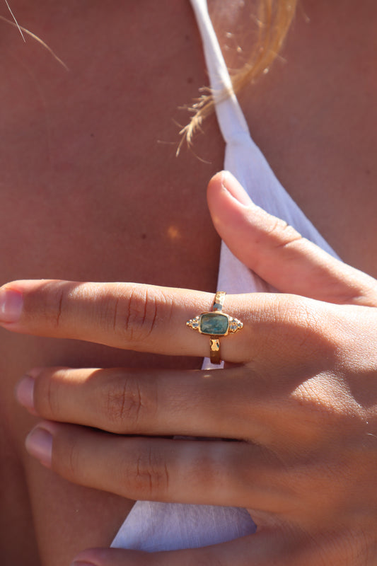 Dainty Kyanite Ring SIZE 9.5