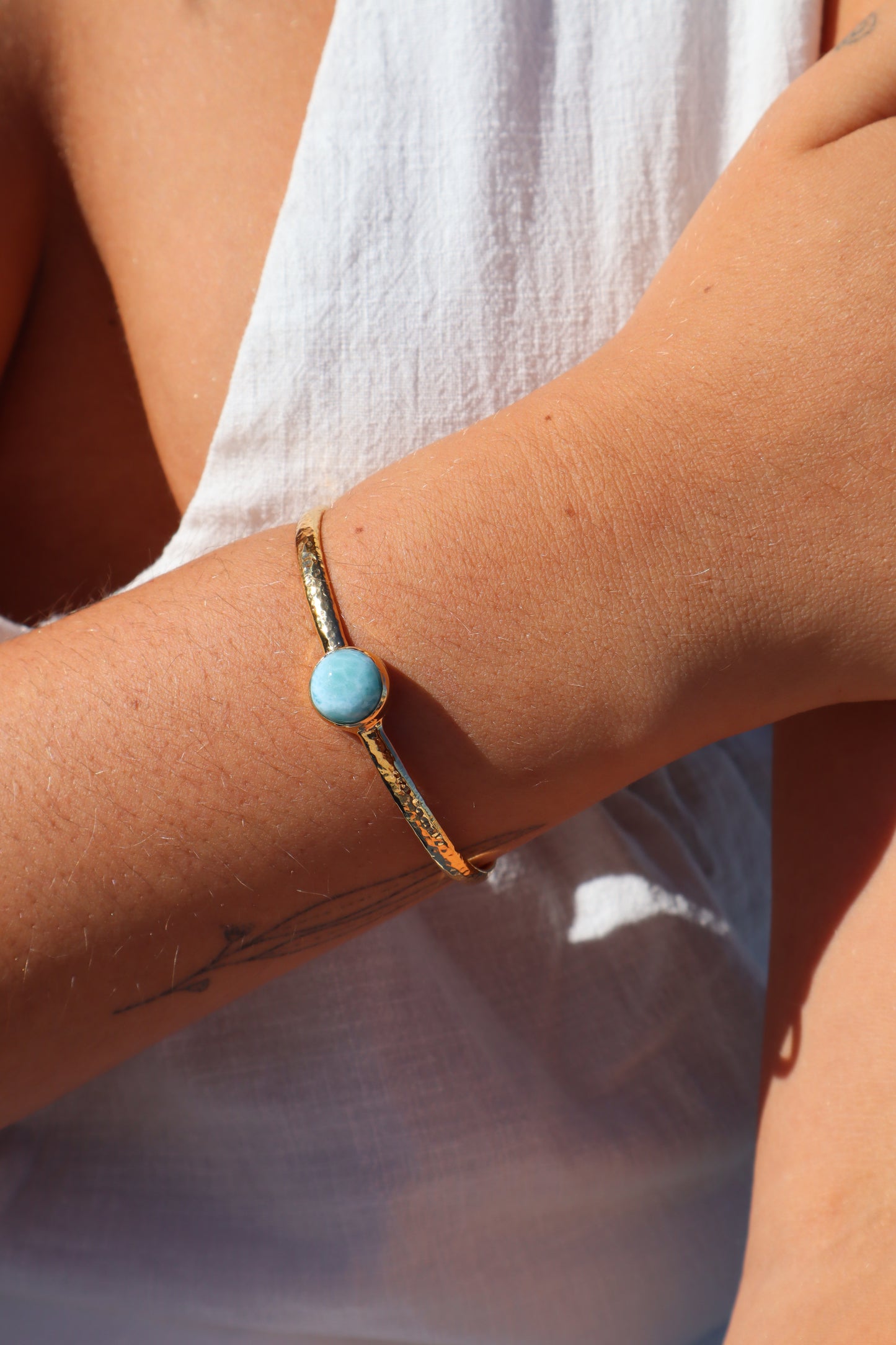 Larimar Wanderer Cuff