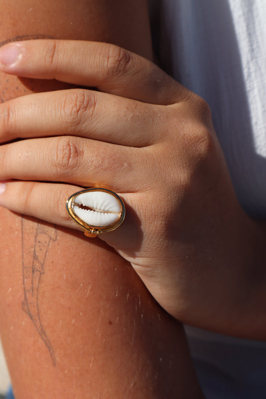 Textured Cowrie Ring